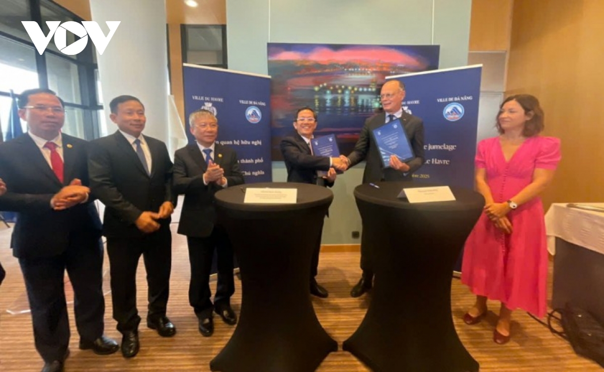 da nang, french port city le havre establish cooperation and friendship ties picture 1