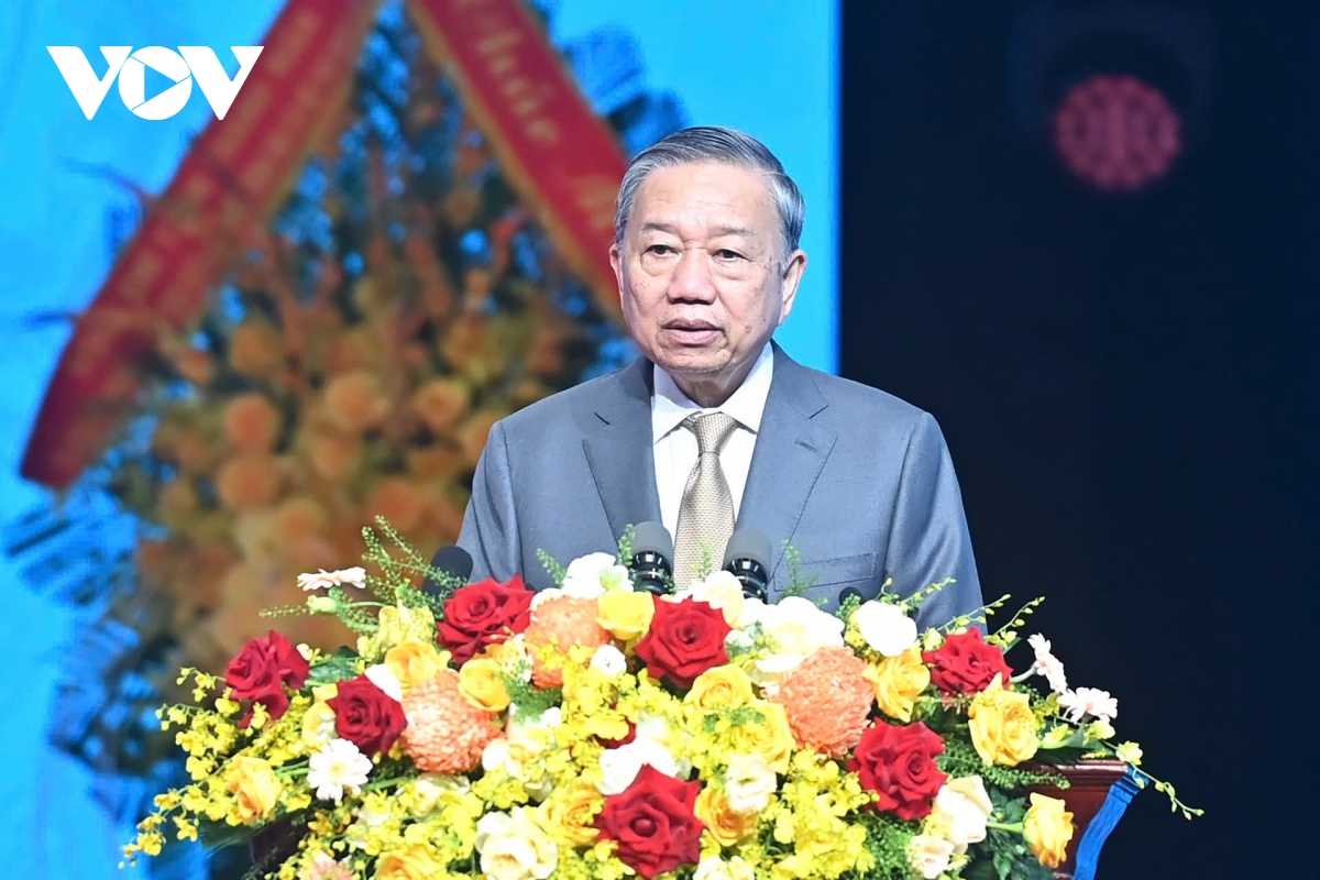 tong bi thu but pha chuyen doi so cho hoi vien hoi lien hiep phu nu viet nam hinh anh 2
