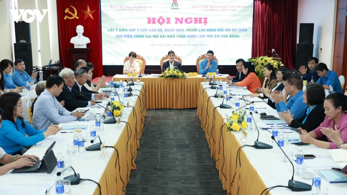 tong lDlD viet nam lay y kien doi voi du thao van kien trinh Dai hoi xiv cua Dang hinh anh 1