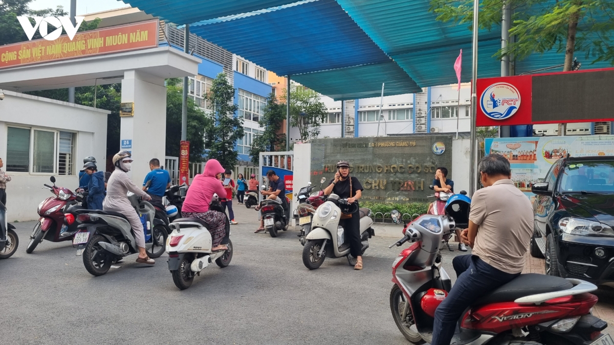 nhan rong du an giao thong an toan khu vuc truong hoc hinh anh 3