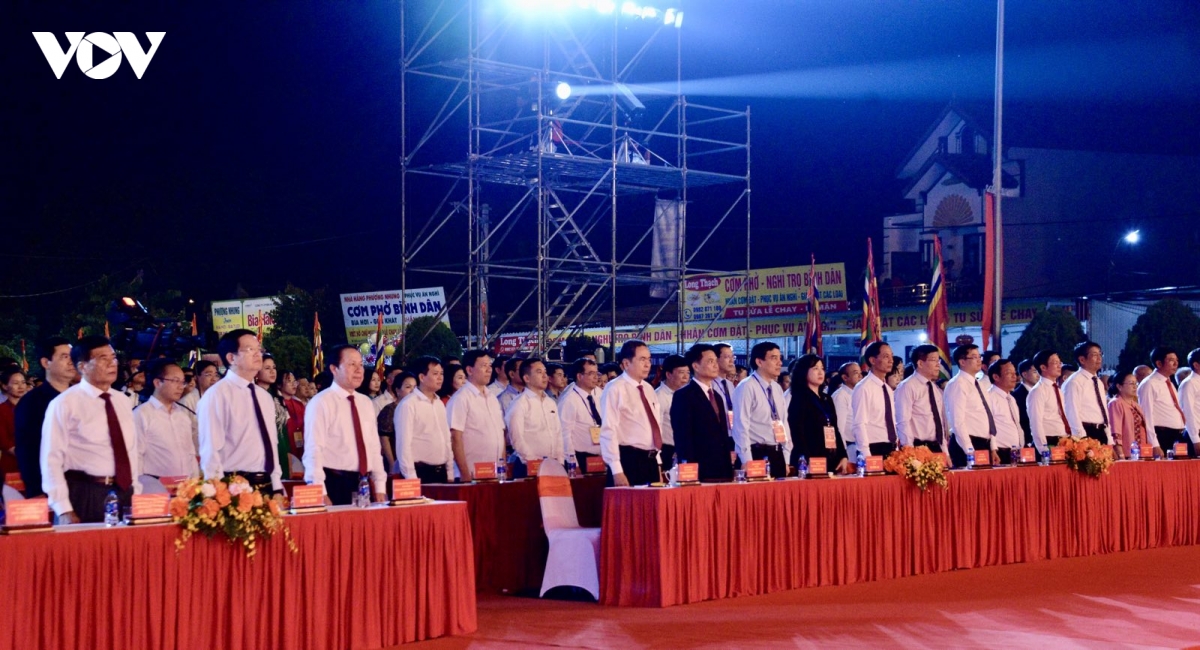 chu tich quoc hoi du le tuong niem 725 nam ngay mat anh hung dan toc tran hung Dao hinh anh 2
