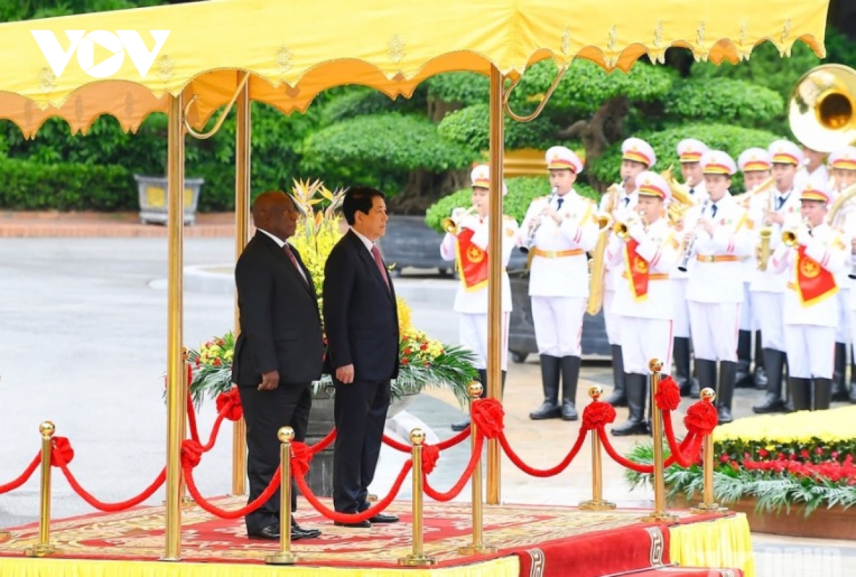 state welcome held for south african president in hanoi picture 2