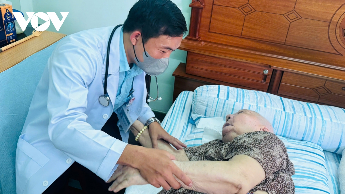 Thành phố Hồ Chí Minh mở rộng mạng lưới chăm sóc sức khỏe người cao tuổi
