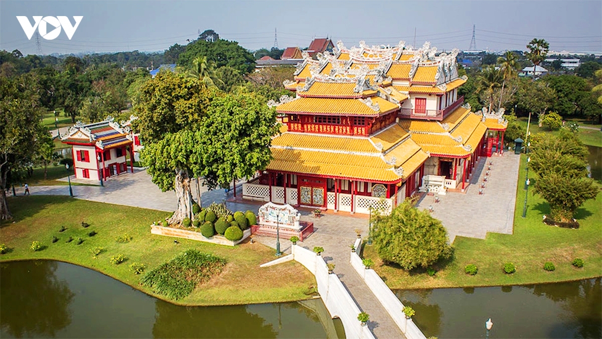 check-in cung dien mua he bang pa-in palace o thai lan hinh anh 1