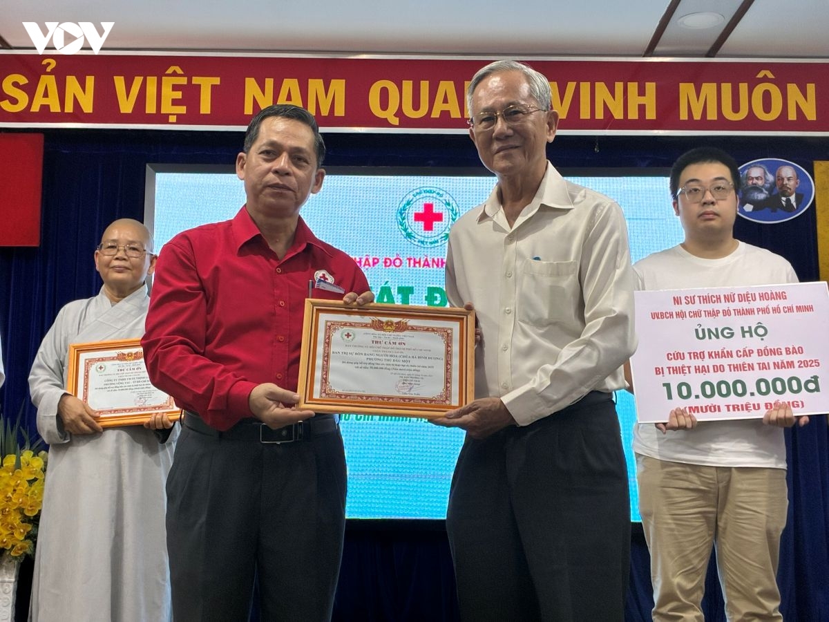 nhung tam long tu thanh pho nghia tinh hinh anh 7