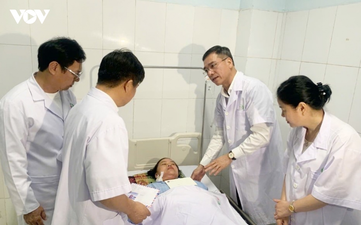 bo y te khen thuong 4 dieu duong dung cam ngan chan vu tan cong tai benh vien hinh anh 1