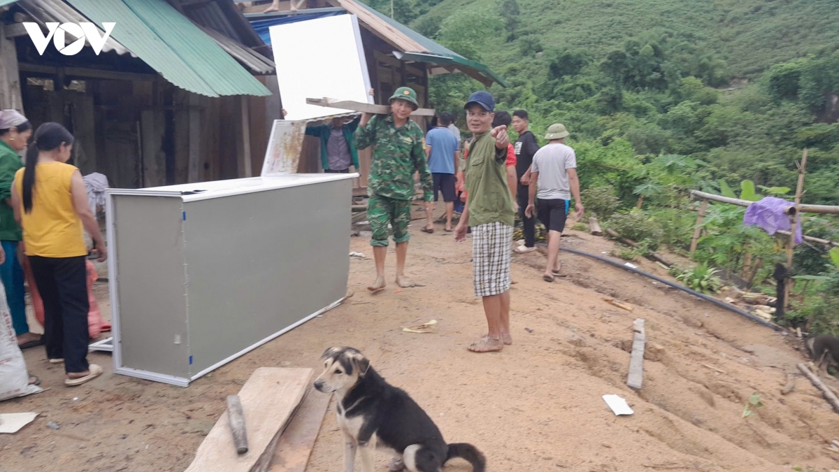nguoi linh bien phong thanh diem tua cua dan vung lu hinh anh 10