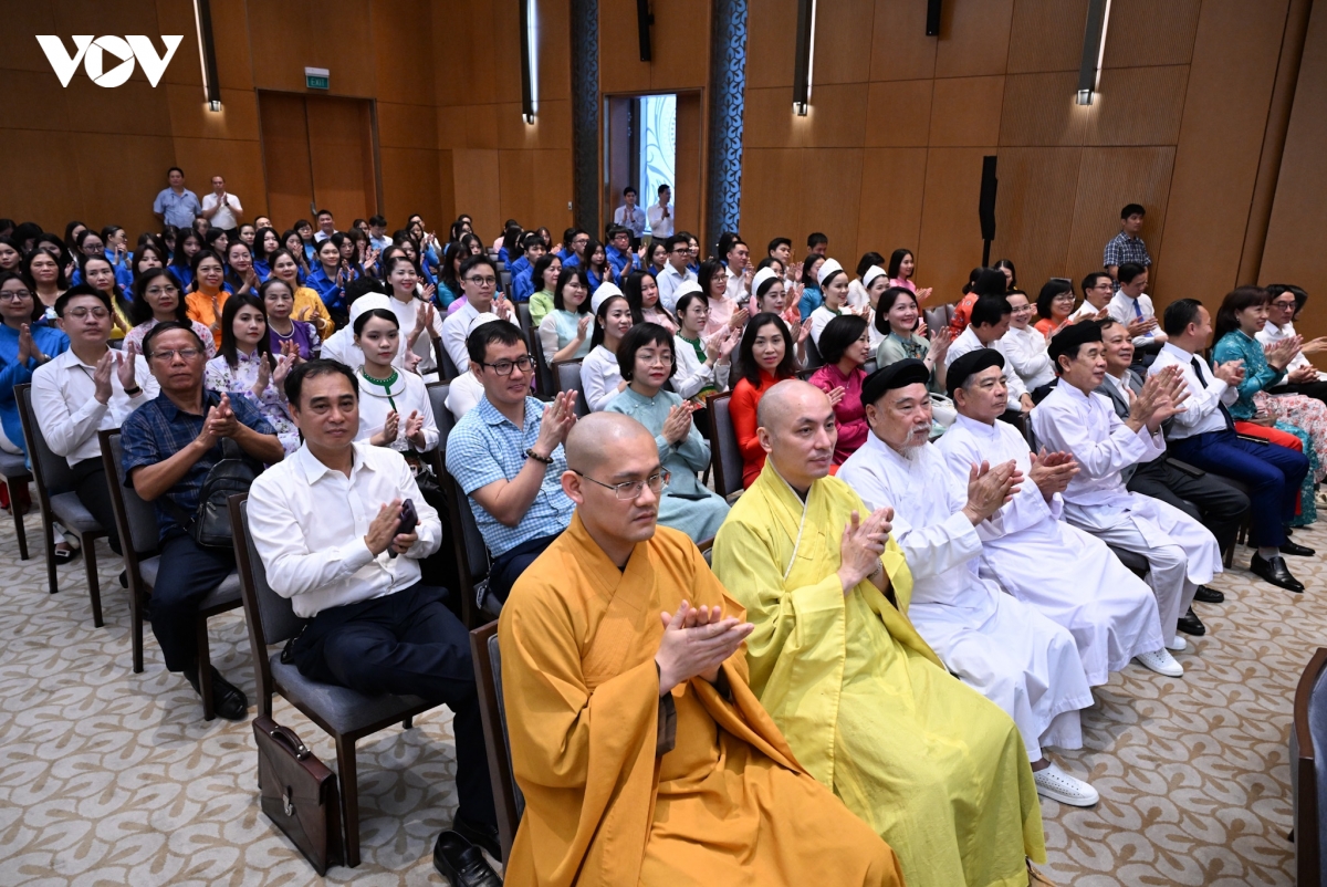 thu tuong phat dong dot thi dua lap thanh tich chao mung Dai hoi lan thu xiv cua Dang hinh anh 3