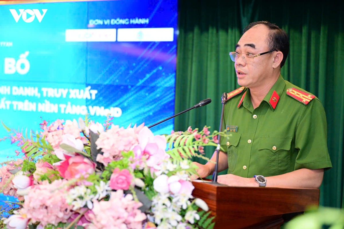 bo cong an ra mat he thong dinh danh, truy xuat nguon goc hoa chat, tien chat hinh anh 1