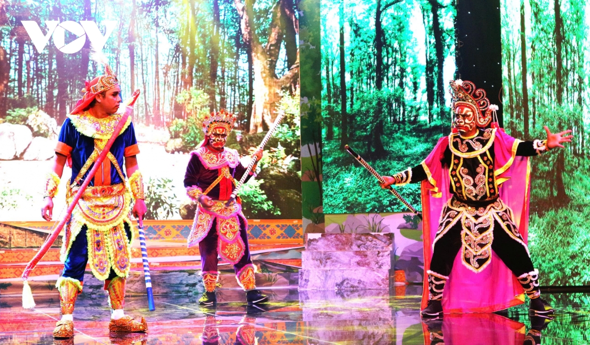 Hình tượng vai Chằn trong nghệ thuật sân khấu Dù kê của đồng bào Khmer