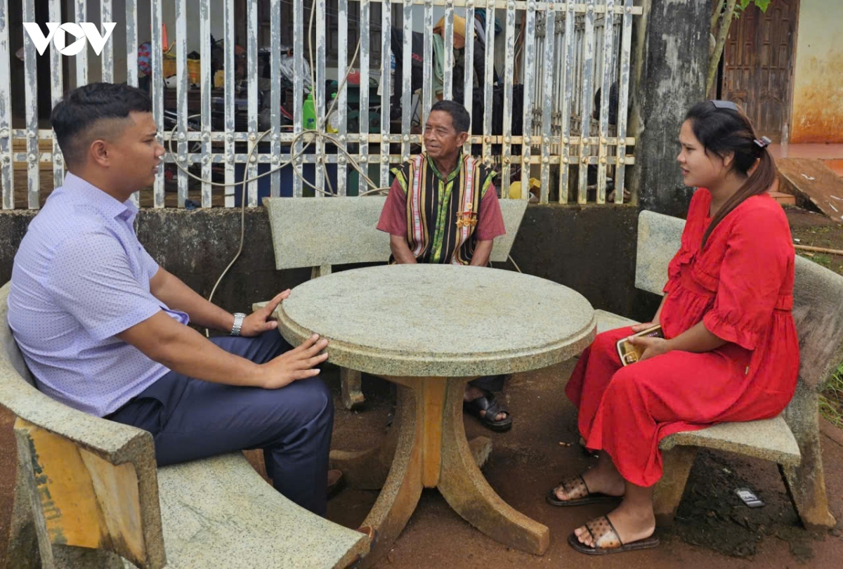 ro cham dik, gia lang tieu bieu o bien gioi gia lai hinh anh 3
