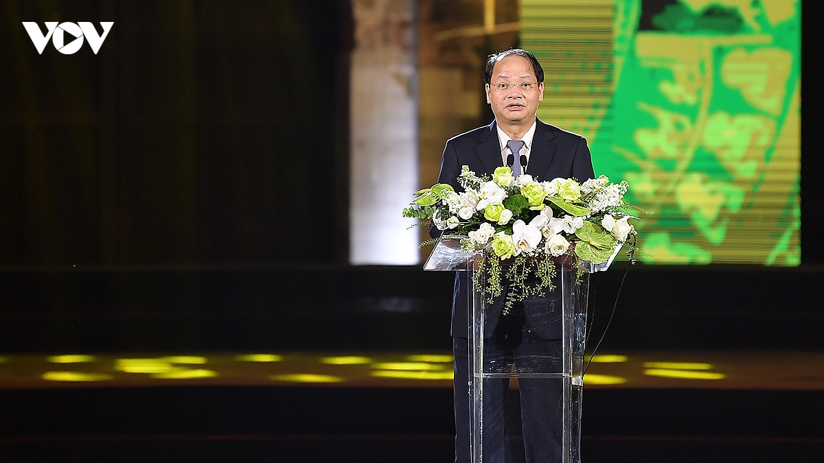 trao giai bao chi ve phat trien van hoa va xay dung nguoi ha noi nam 2025 hinh anh 2
