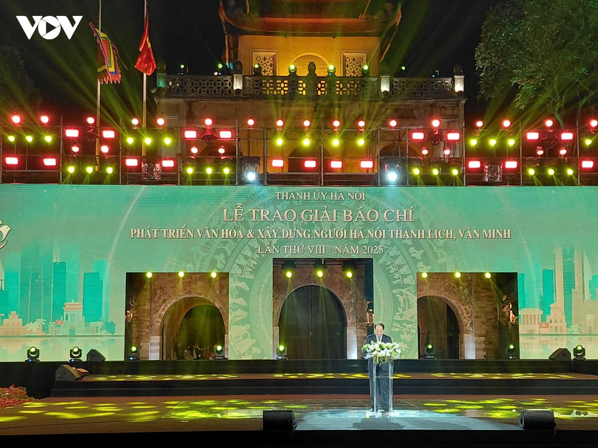 33 tac pham bao chi duoc vinh danh vi lan toa gia tri van hoa va con nguoi ha noi hinh anh 1