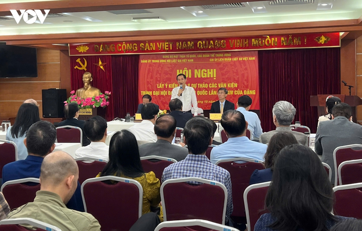 du thao van kien Dai hoi xiv phat trien con nguoi la chu the trong giai doan moi hinh anh 1