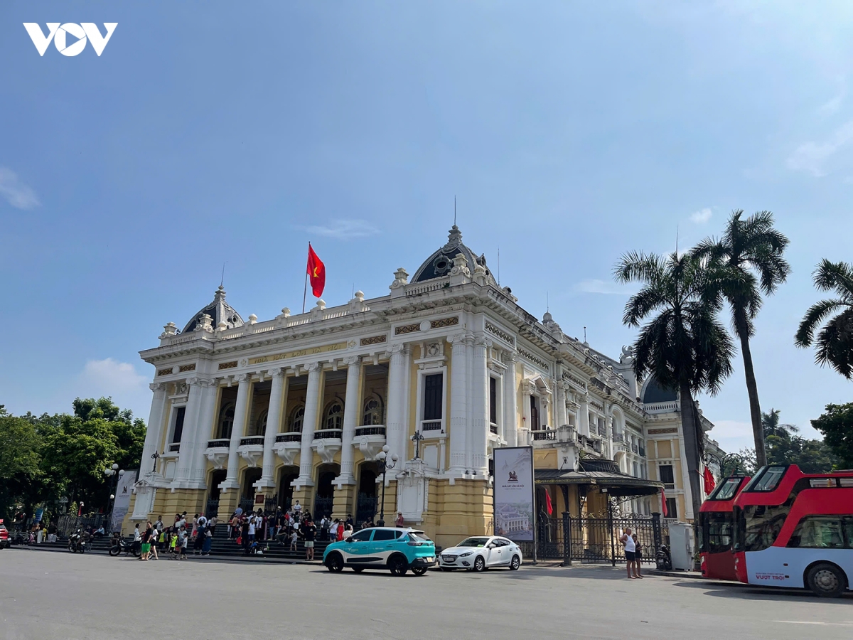 lich su va hien tai giao hoa trong niem tu hao dan toc hinh anh 2