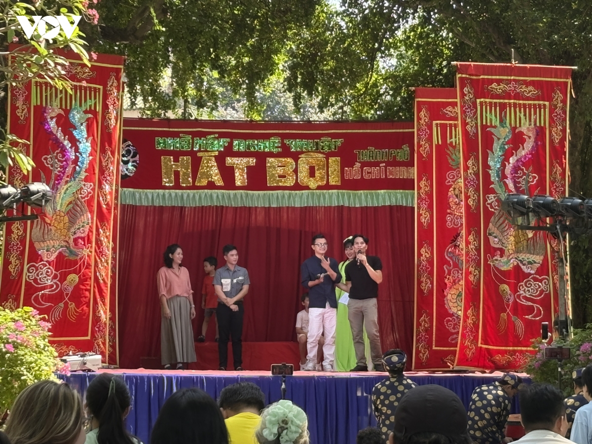 hat boi tp.hcm sang tao khong ngung, thuc hien su menh lan toa van hoa hinh anh 5