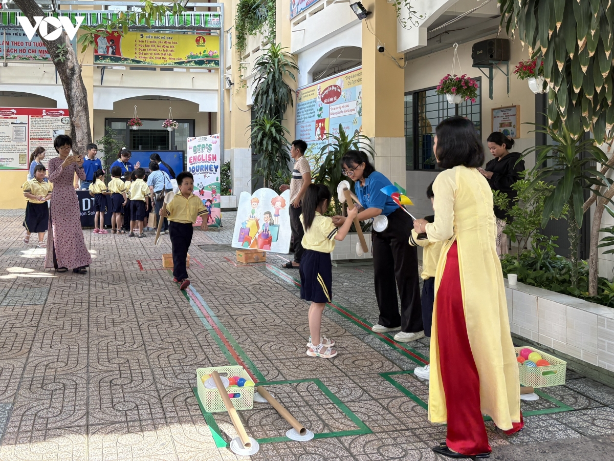 tphcm yeu cau to chuc ngoai khoa cho hoc sinh tren tinh than tu nguyen hinh anh 1