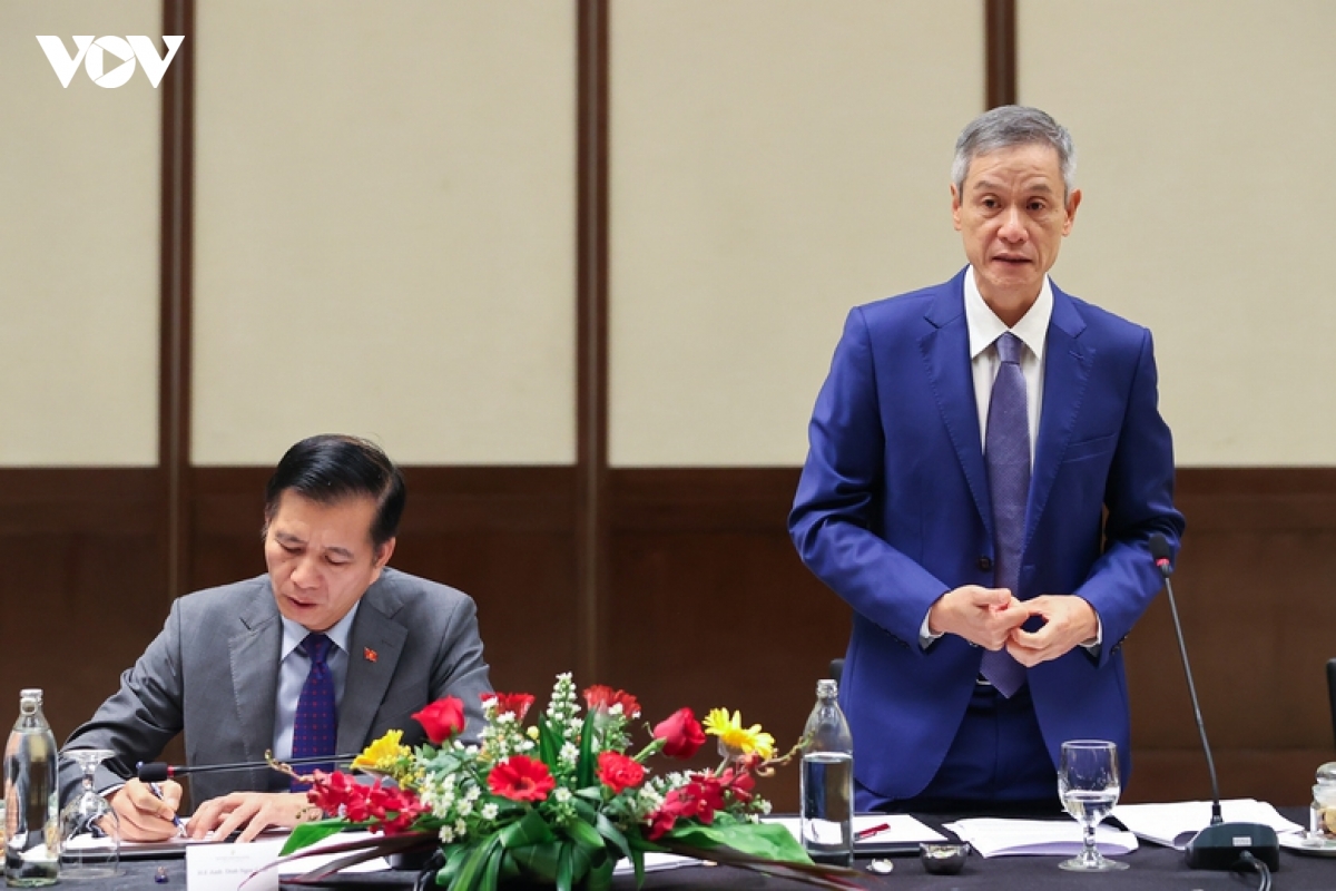 thu tuong pham minh chinh lam viec voi cac Dai su viet nam tai khu vuc asean hinh anh 3