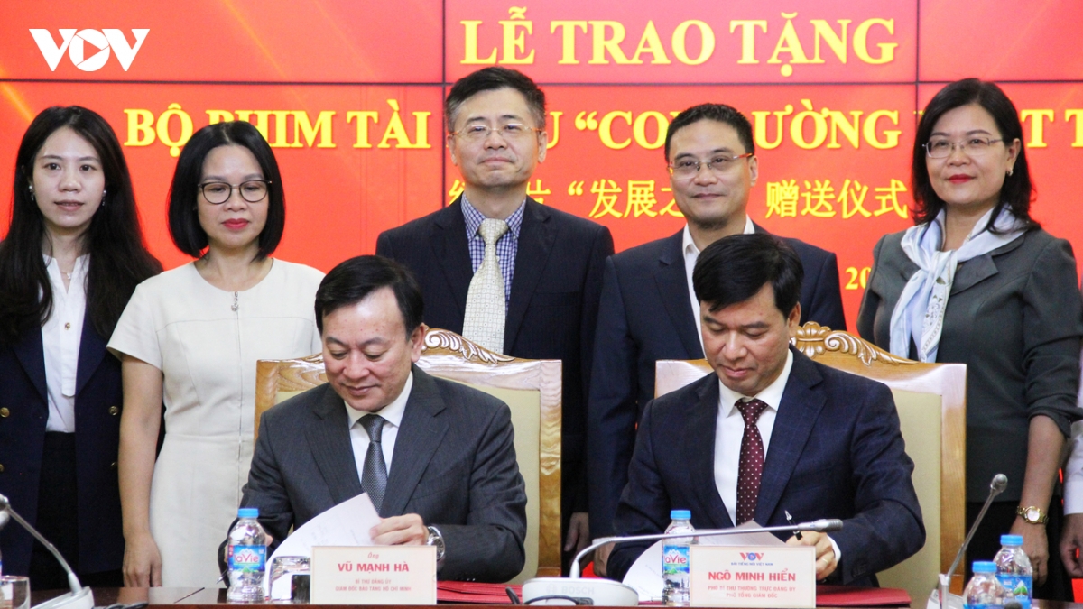 vov trao tang bo phim tai lieu con duong phat trien cho bao tang ho chi minh hinh anh 5