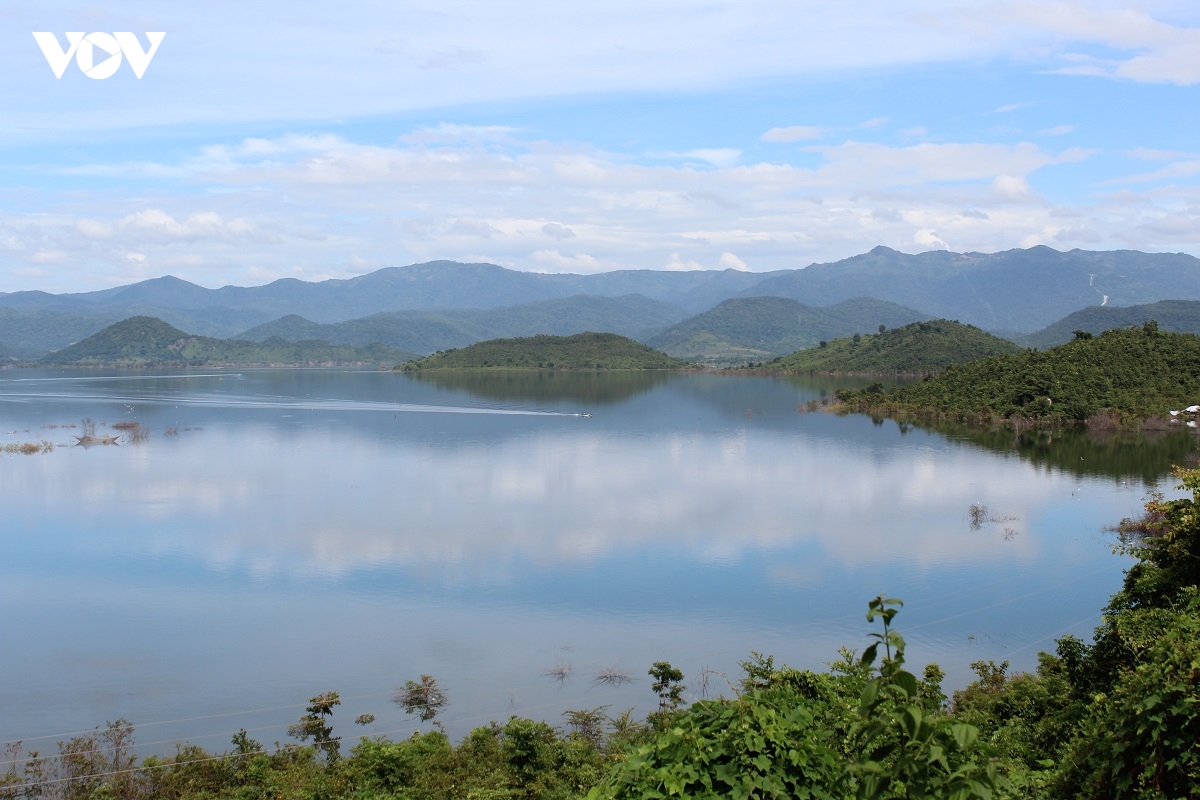 vung ha luu chu dong phong tranh khi ho song luy, ca giay xa lu hinh anh 1