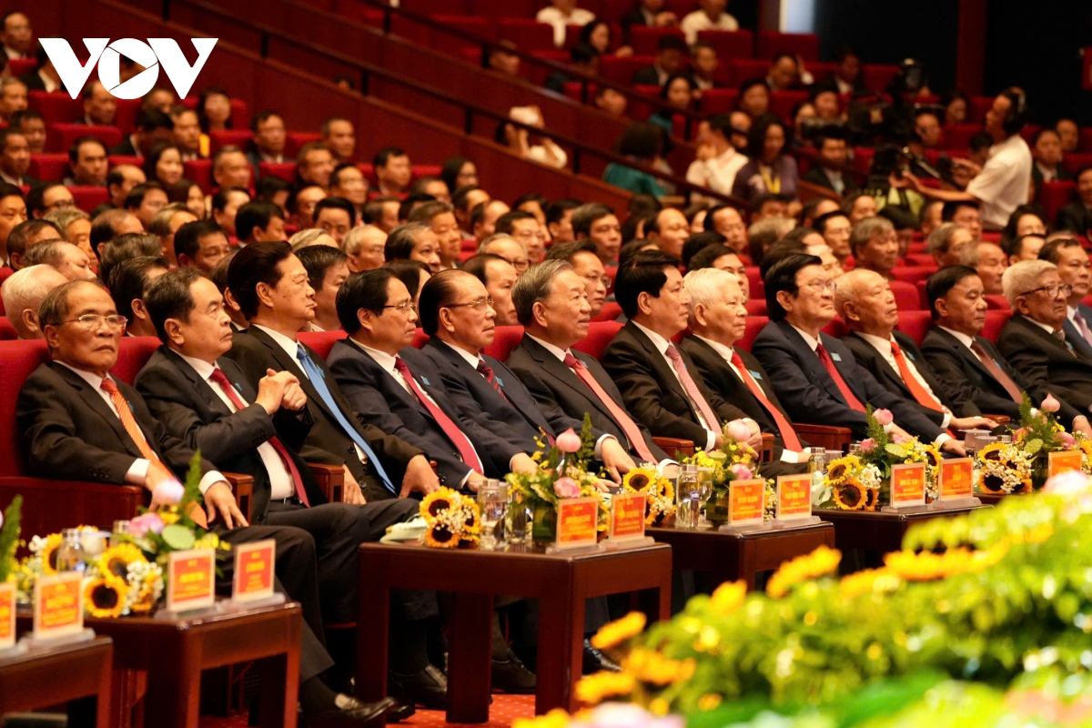 khai mạc Đại hội Đảng bộ tp hà nội khóa xviii, nhiệm kỳ 2025-2030 hình ảnh 1 khai mac Dai hoi Dang bo tp ha noi khoa xviii, nhiem ky 2025-2030 hinh anh 1