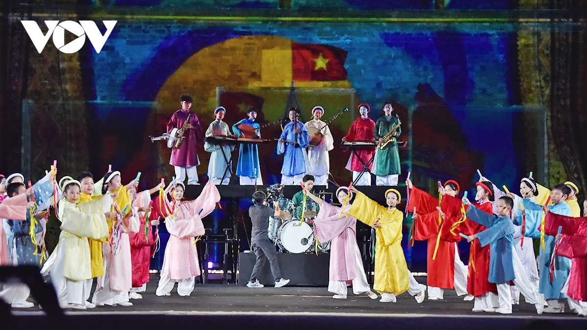 1 triệu lượt khách tham gia Lễ hội Văn hóa thế giới tại Hà Nội lần thứ nhất