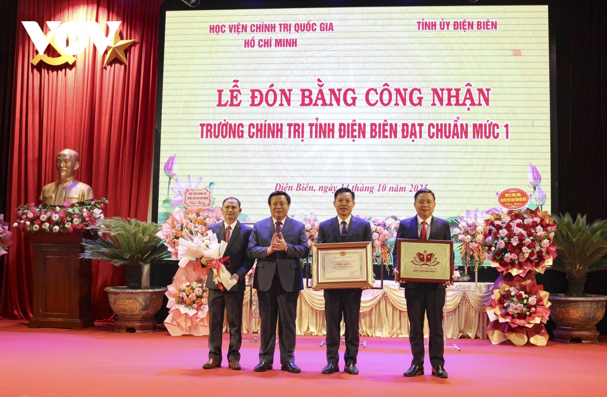 Trường Chính trị Điện Biên đạt chuẩn mức 1