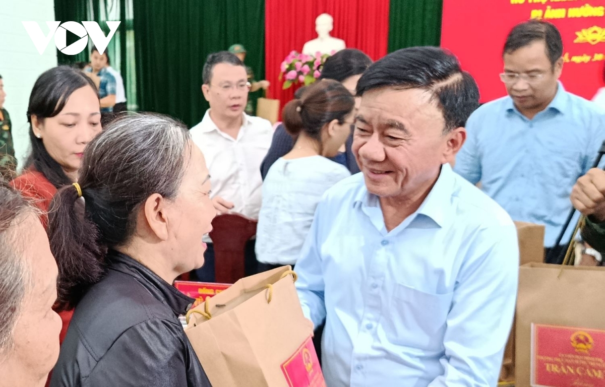 Thường trực Ban Bí thư Trần Cẩm Tú: Đảm bảo an toàn cho người dân là trên hết