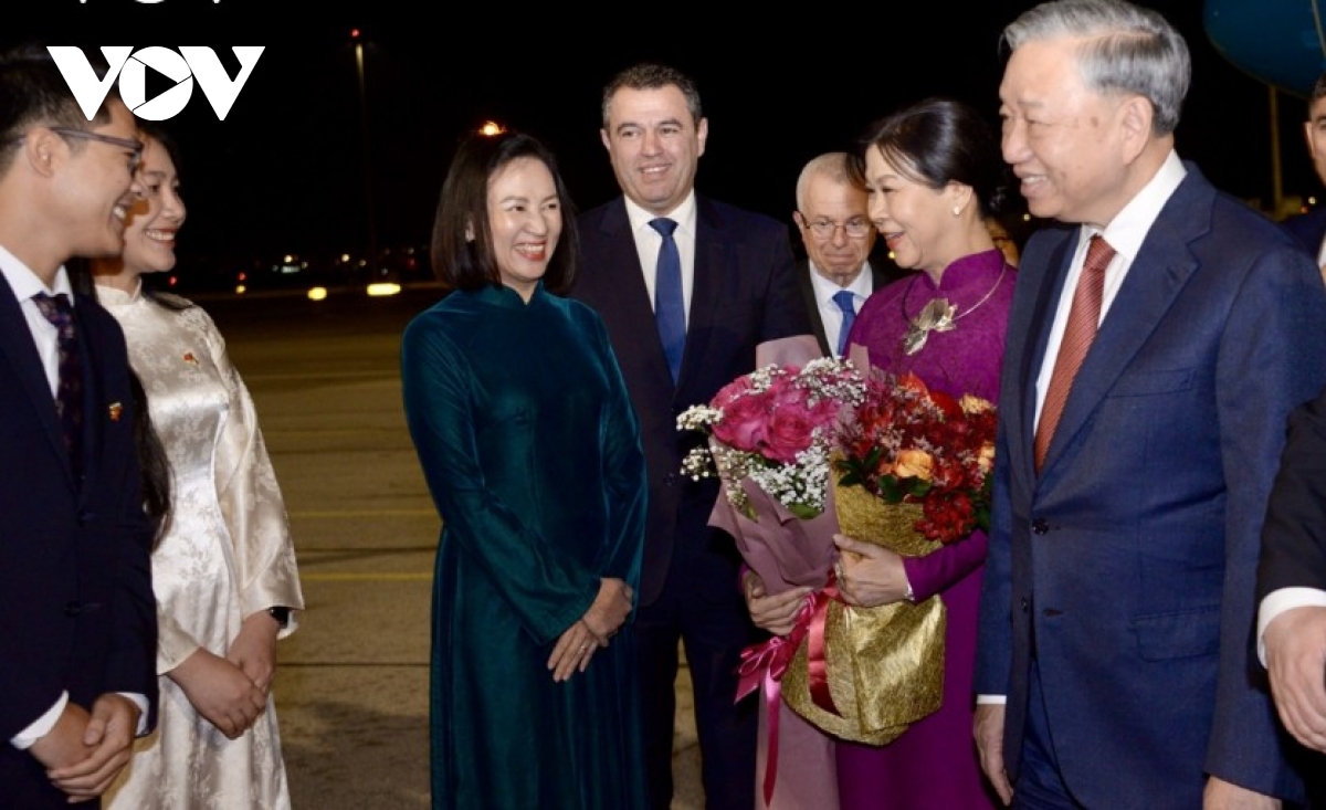 party general secretary to lam arrives in sofia for official visit to bulgaria picture 2 party general secretary to lam arrives in sofia for official visit to bulgaria picture 2