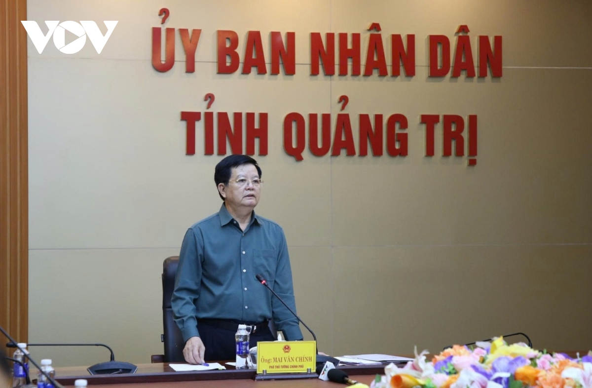 Phó Thủ tướng Mai Văn Chính: Cần sống chung an toàn với thiên tai