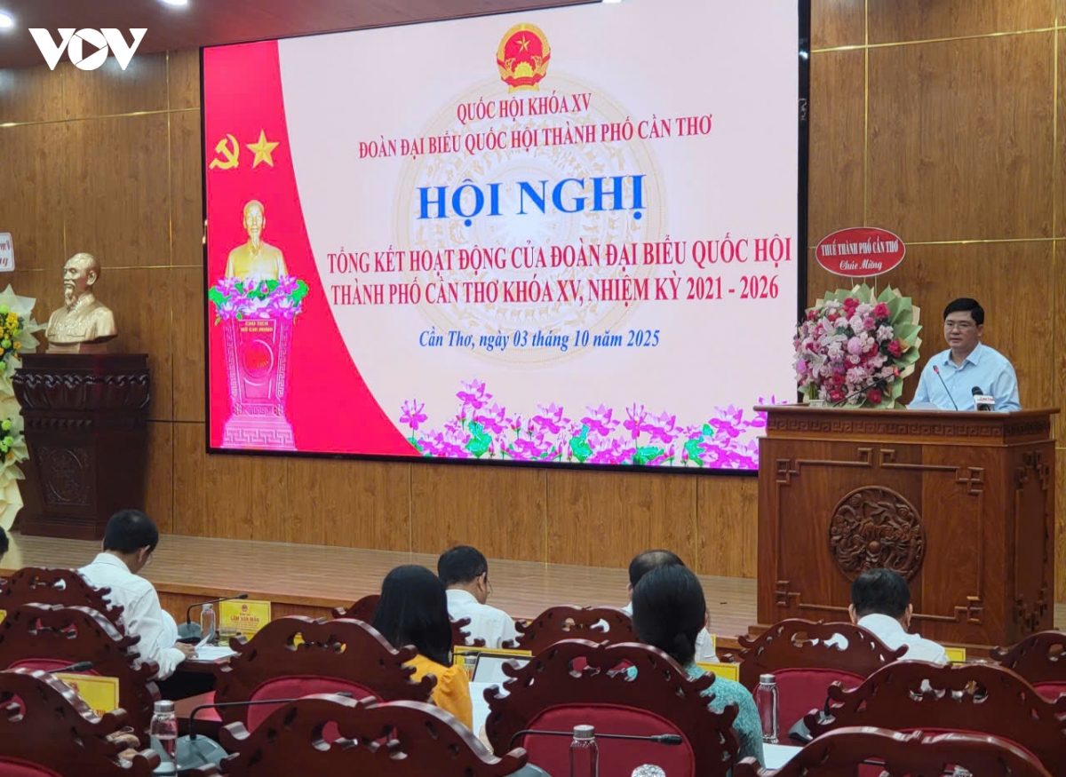 Doan Dai bieu quoc hoi can tho van dong tren 55 ty dong ho tro nguoi ngheo hinh anh 1