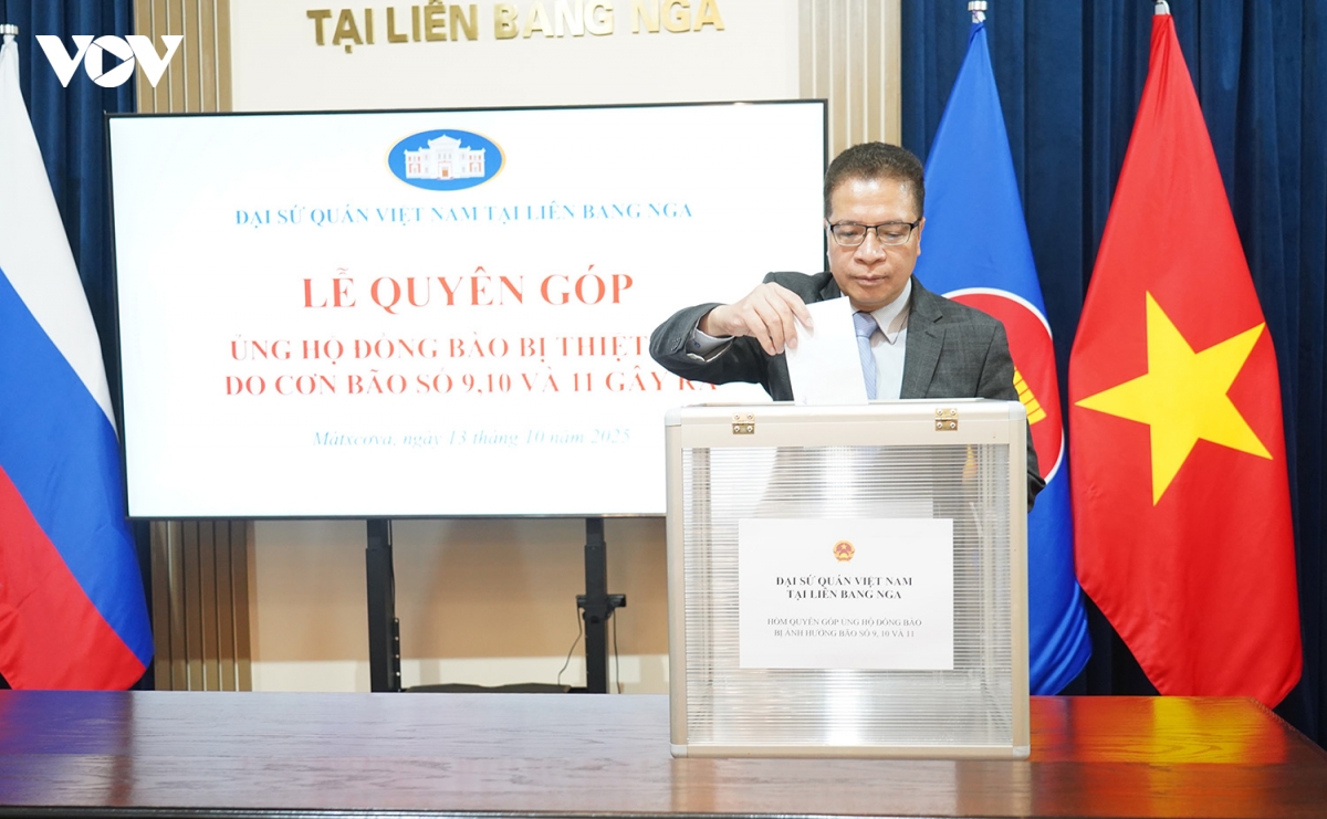 cong dong nguoi viet tai nga quyen gop ung ho dong bao vung bao lu hinh anh 1