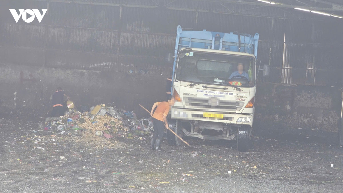 khu dat cho lam cong vien o tp.hcm thanh bai tap ket rac, dan khon kho vi o nhiem hinh anh 1