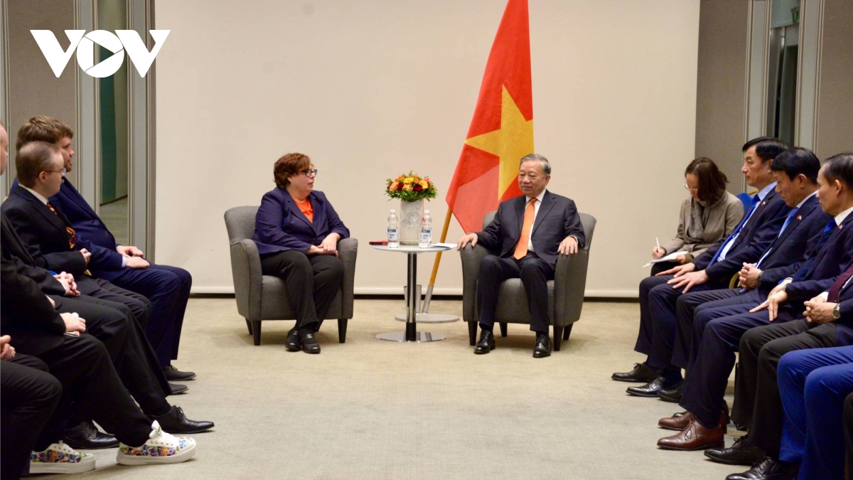 Tổng Bí thư Tô Lâm tiếp Chủ tịch Đảng Cộng sản Phần Lan Tiina Sandberg