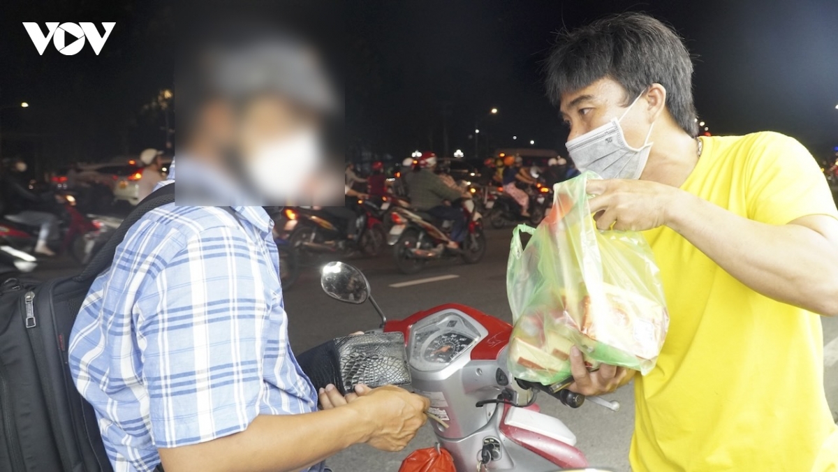 sau mua trang, nhung quay banh lang le roi thanh pho hinh anh 4