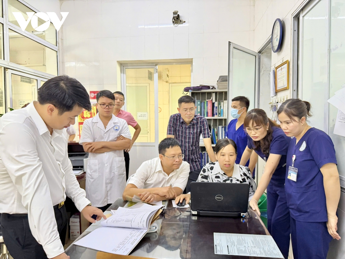 triển khai bệnh án điện tử, người dân phú thọ đi khám không cần hồ sơ giấy hình ảnh 2 trien khai benh an dien tu, nguoi dan phu tho di kham khong can ho so giay hinh anh 2