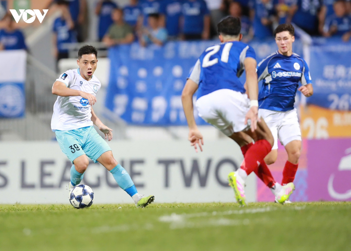 ket qua bong da cup c2 chau A toi 2-10 nam Dinh thang eastern, dan dau bang f hinh anh 63