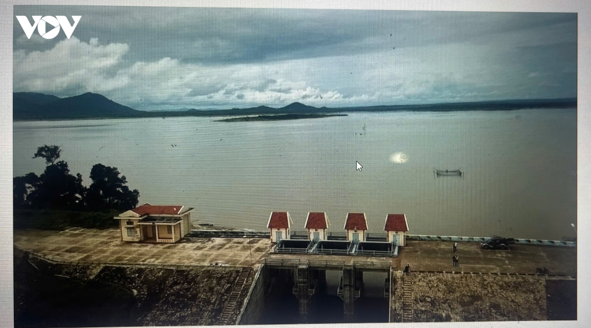 khoi sac o vung bien gioi ia mo, gia lai hinh anh 1