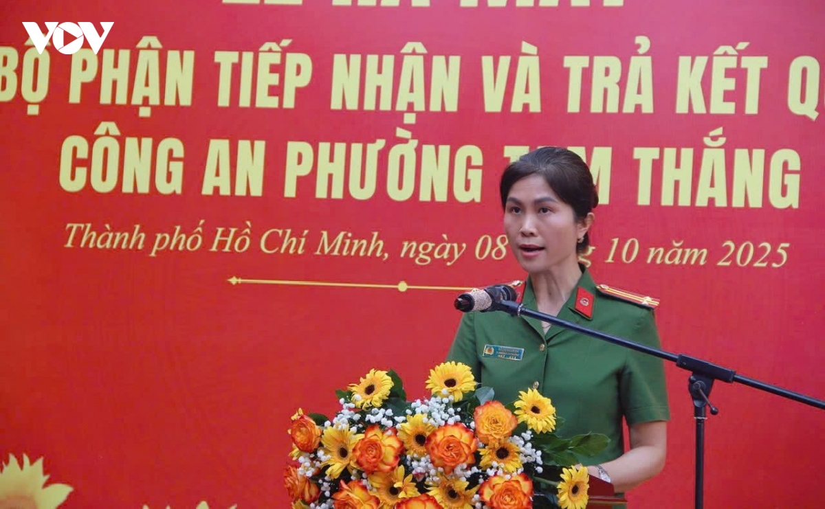 nguoi dan tp.hcm hai long voi bo phan mot cua cong an phuong hinh anh 4