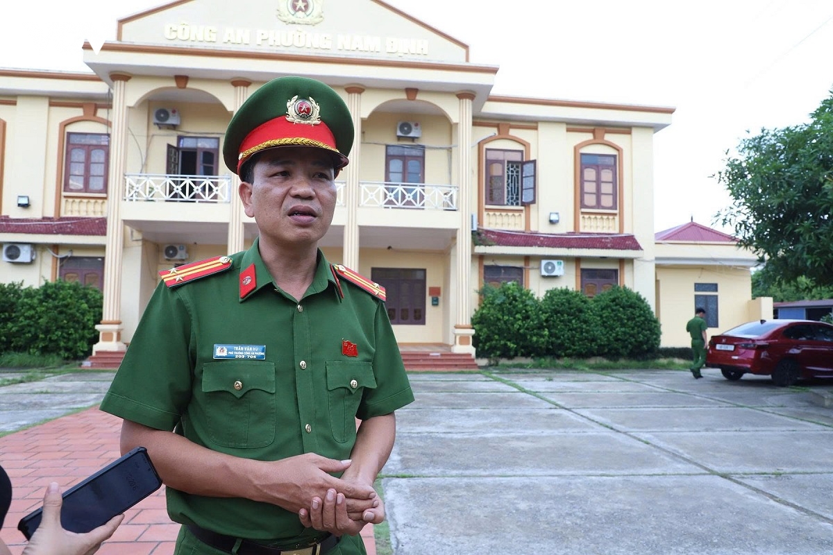cong an phuong nam Dinh ninh binh vung vang sau sap nhap, tron niem tin cua dan hinh anh 1