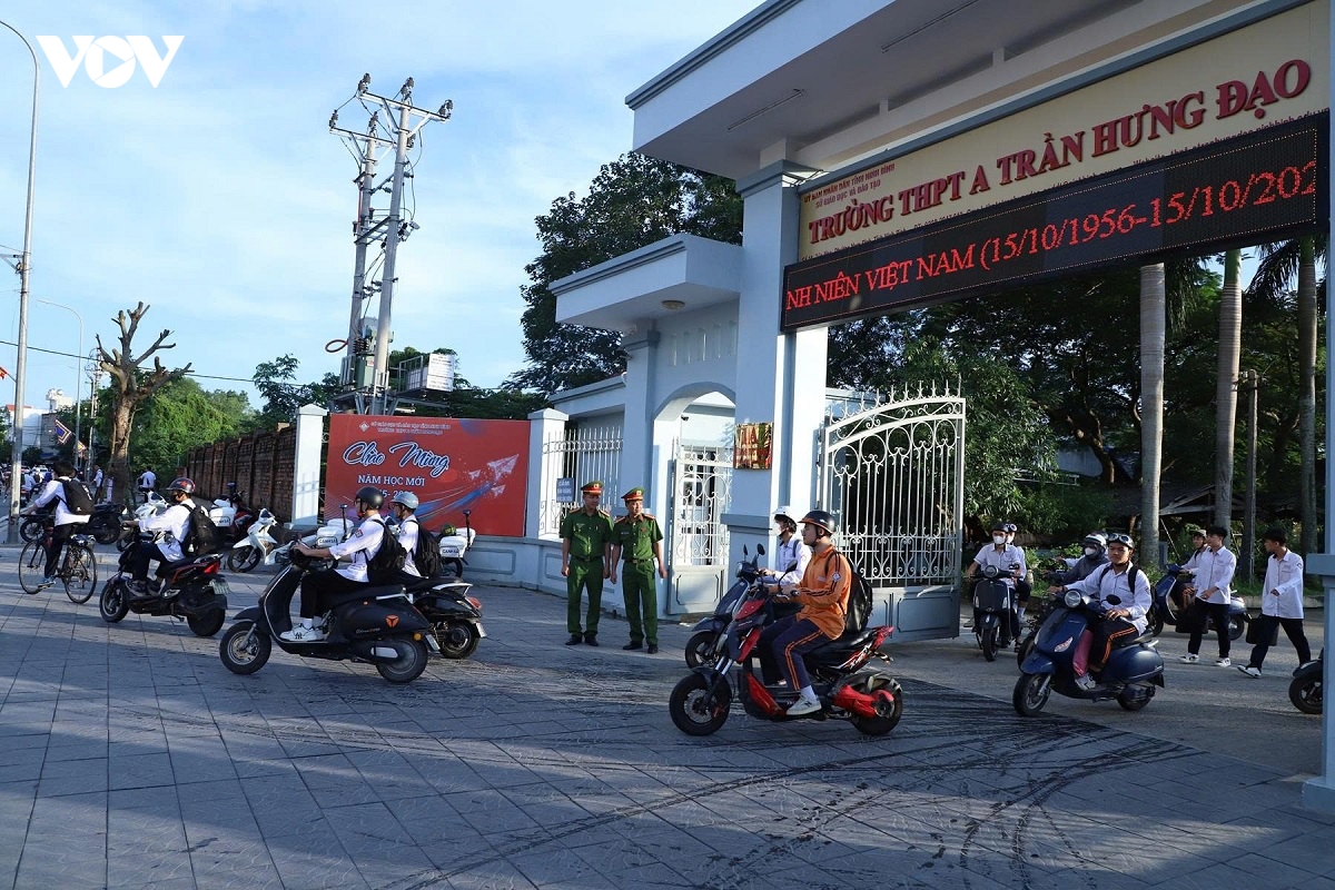 cong an phuong nam Dinh ninh binh vung vang sau sap nhap, tron niem tin cua dan hinh anh 3