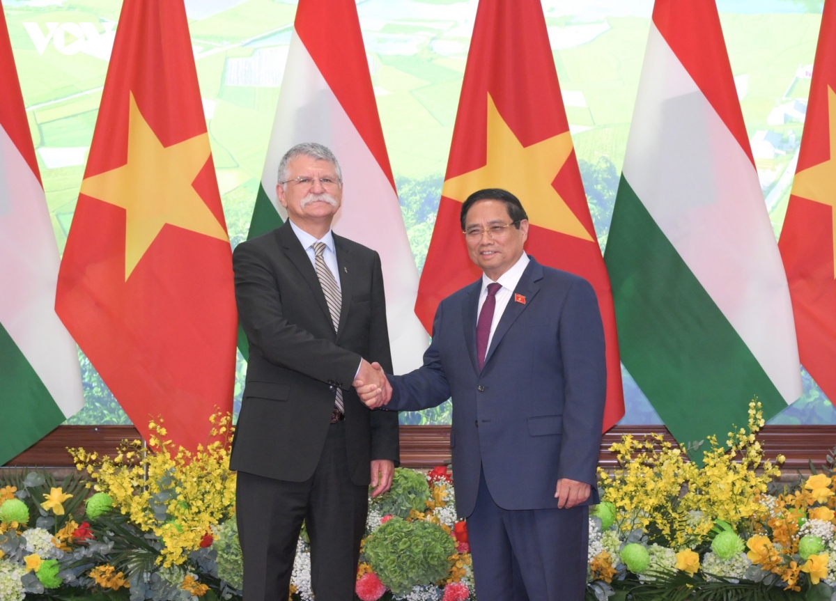 thu tuong chinh phu pham minh chinh tiep chu tich quoc hoi hungary kover laszlo hinh anh 3