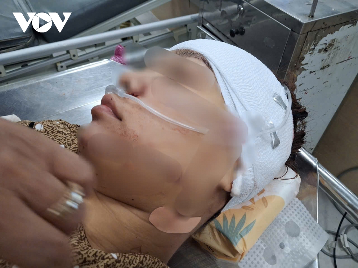 Tình tiết mới vụ nữ công chức ở Đồng Tháp rạch mặt “tình địch” vì ghen