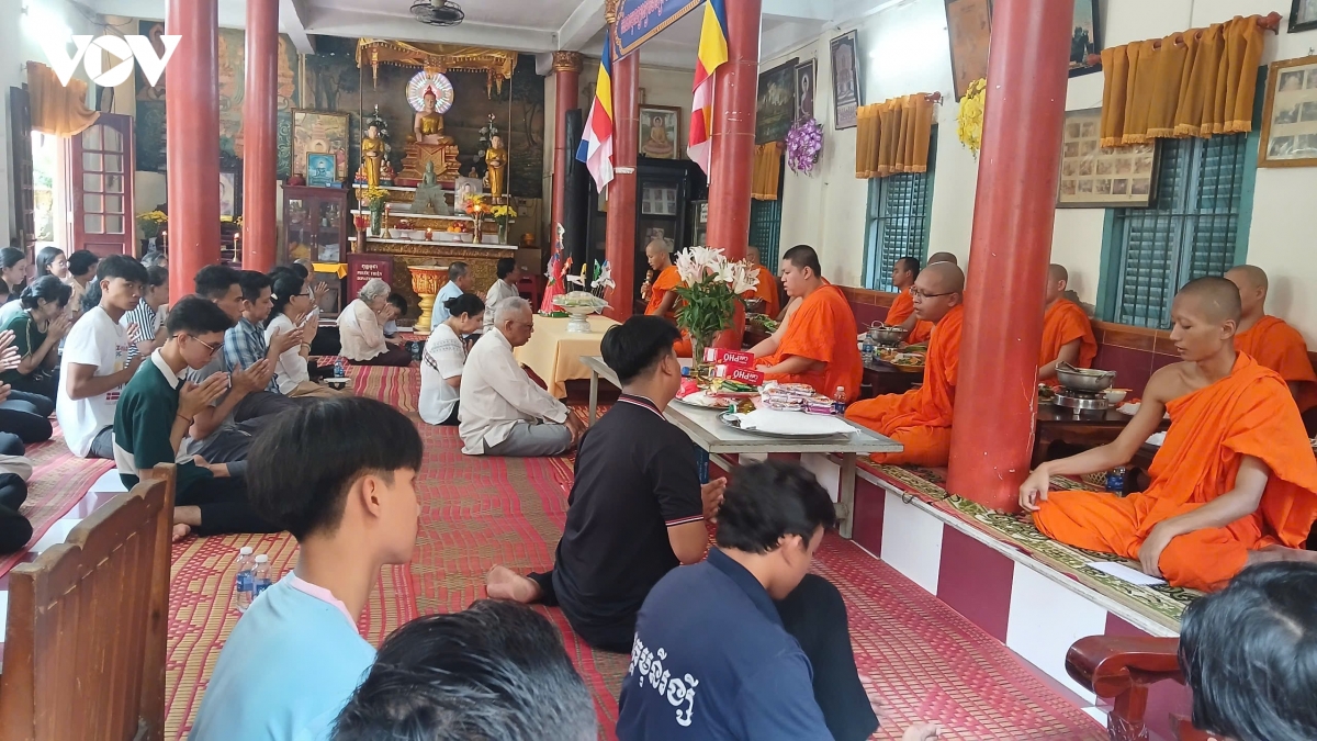 lan toa suc manh dai doan ket trong dong bao khmer huong ve Dai hoi xiv cua Dang hinh anh 1