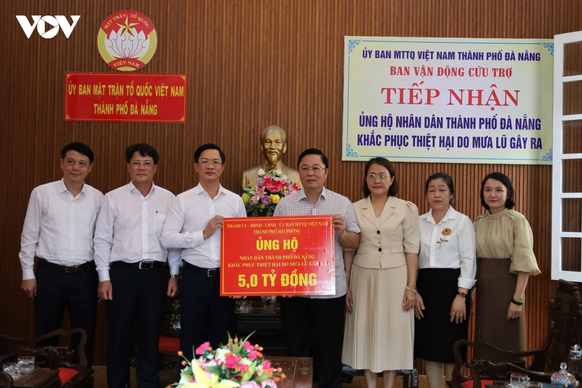 hai phong ho tro Da nang 5 ty dong giup khac phuc thiet hai do mua lu. hinh anh 1