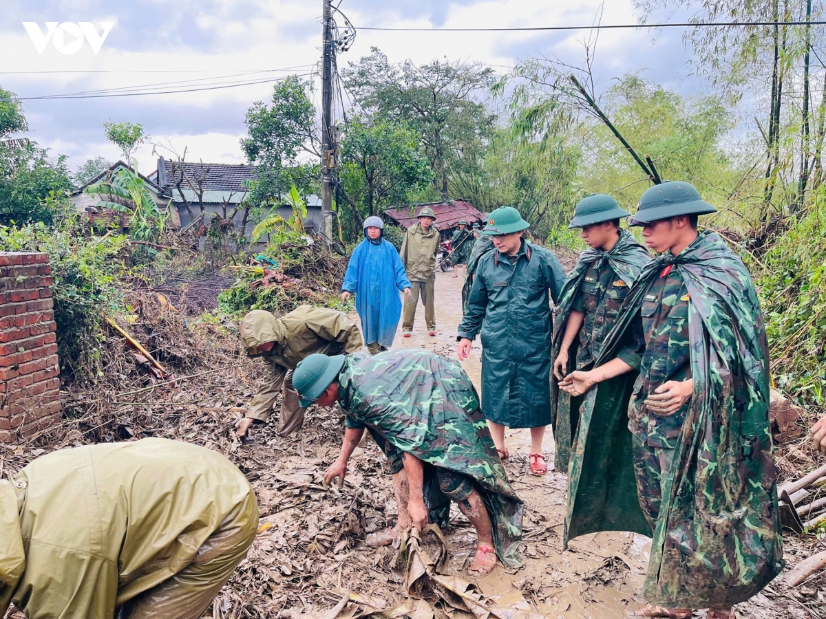sang mai tinh quan dan luc gian kho hinh anh 1