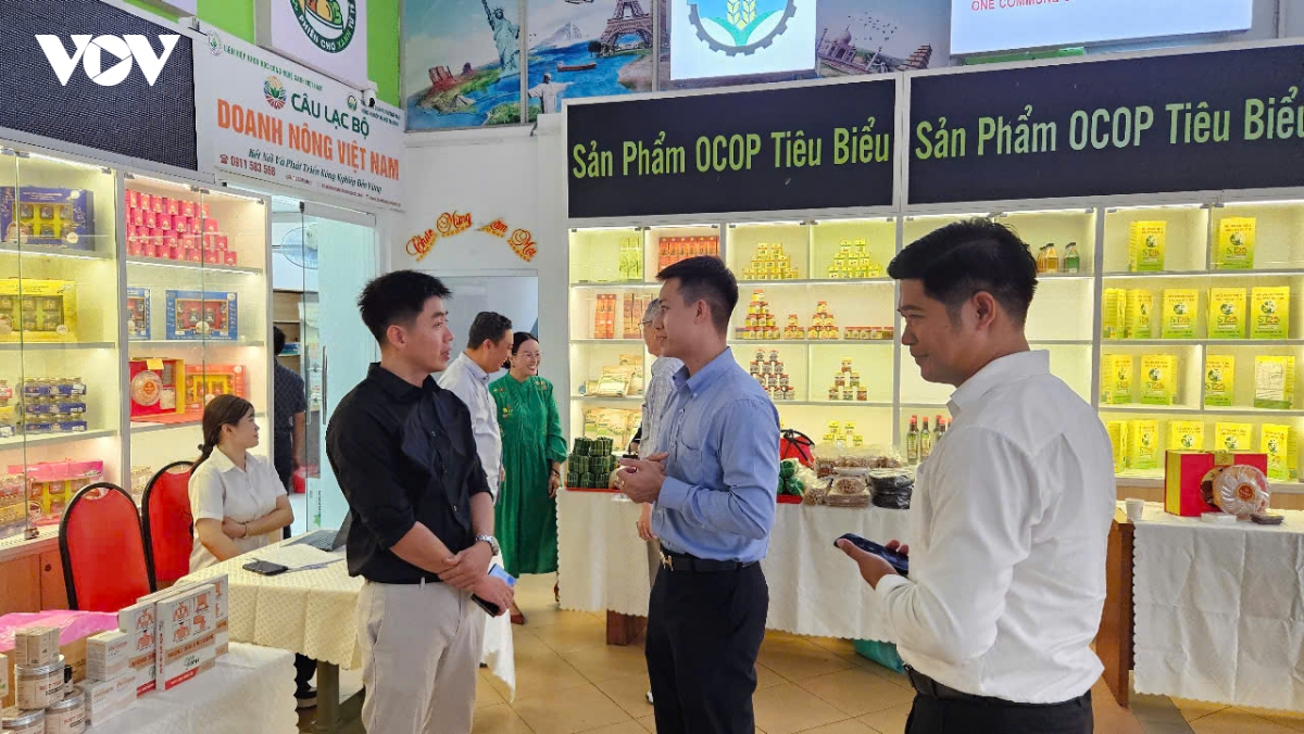 xuat khau nong san giai ma hang rao ky thuat moi de hang viet vuon xa hinh anh 3