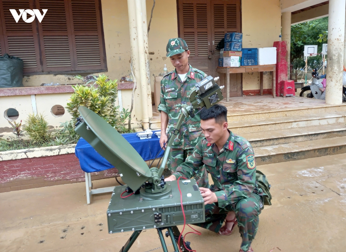 khanh hoa yeu cau khong de mat lien lac trong, sau bao lu hinh anh 2
