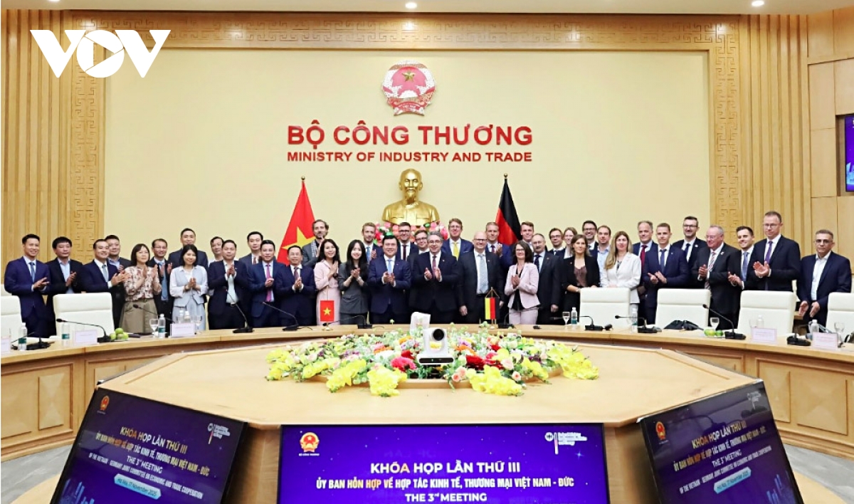 vietnam and germany identify priorities in economic and trade cooperation picture 1