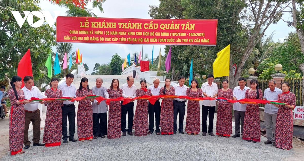 Đồng bào Phật giáo Hòa Hảo chung tay vì cộng đồng